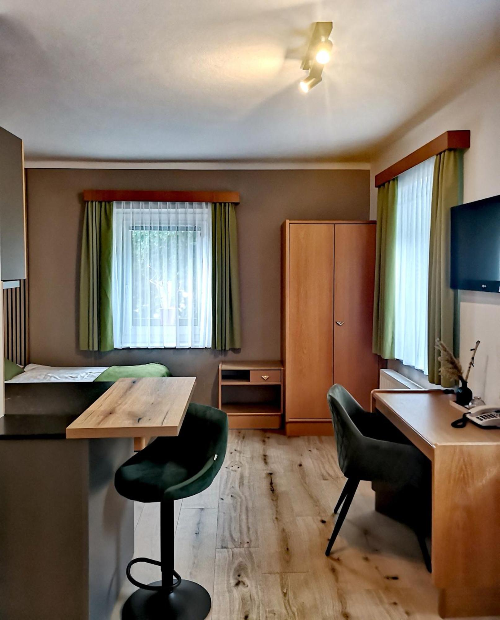 Hotel Apartment Das Au- Gut Hallein Exteriér fotografie